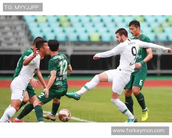 杭州足球队防守分析：优缺点与未来改进方向探讨