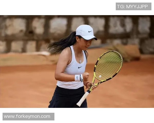 黄秀英网球生涯回顾与展望：从赛场到人生的精彩对话