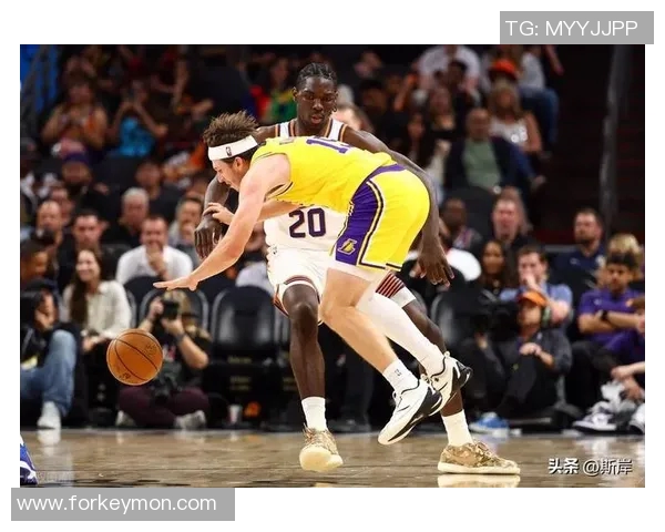 2007年湖人与国王的经典对决回顾与精彩瞬间分析