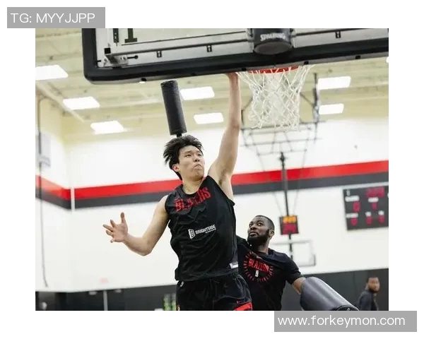 ESPN评级开拓者选杨瀚森专家称其为首轮最大黑马 ESPN评级开拓者选杨瀚森专家称其为首轮最大黑马